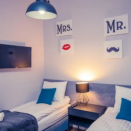 Apartment 21 Basic *