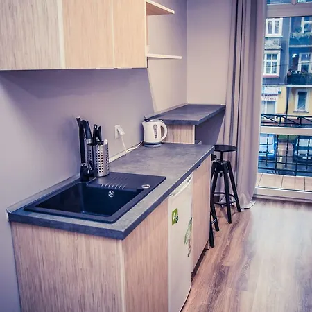 Apartment 21 Basic